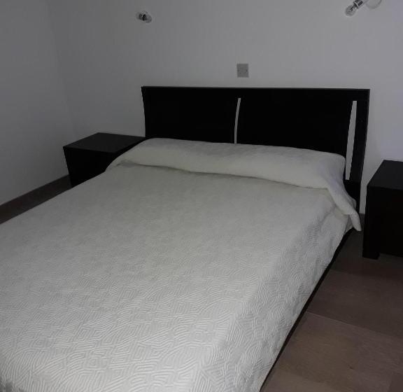 스탠다드 트리플 룸, Agrino Hotel Apartments