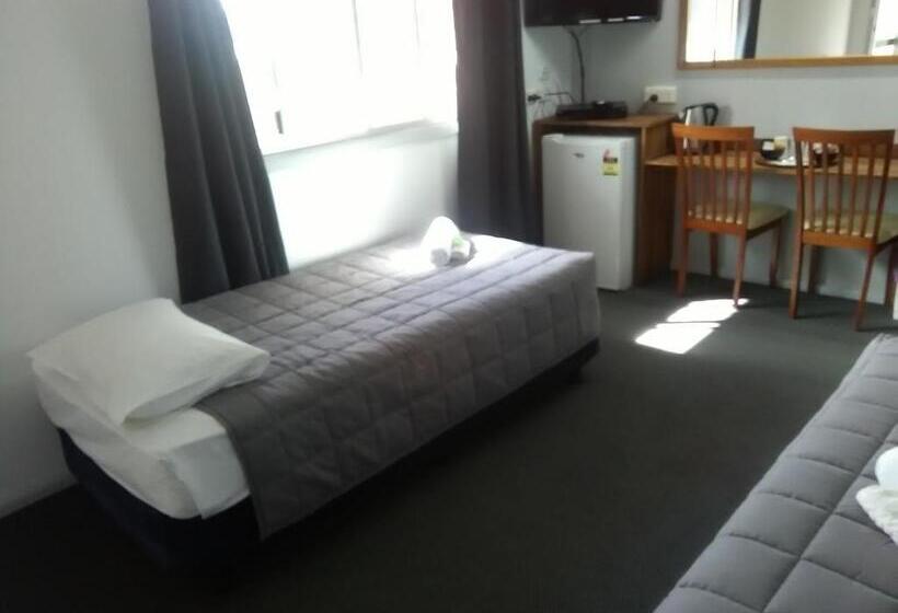 غرفة عائلية, Civic Motel Grafton