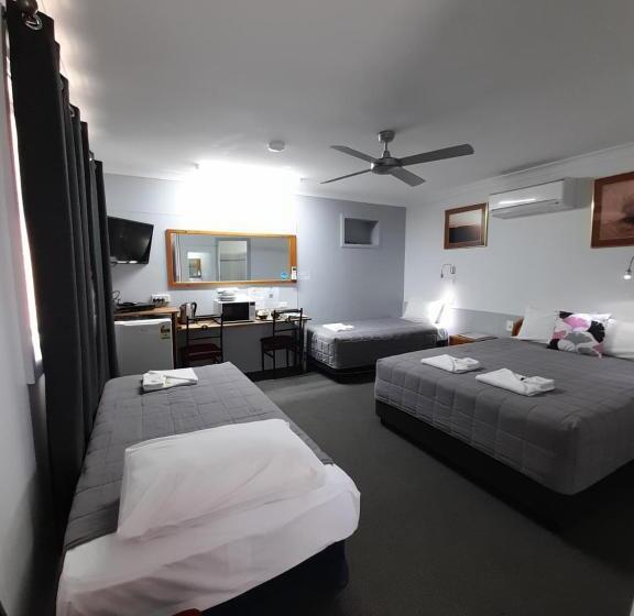غرفة عائلية, Civic Motel Grafton