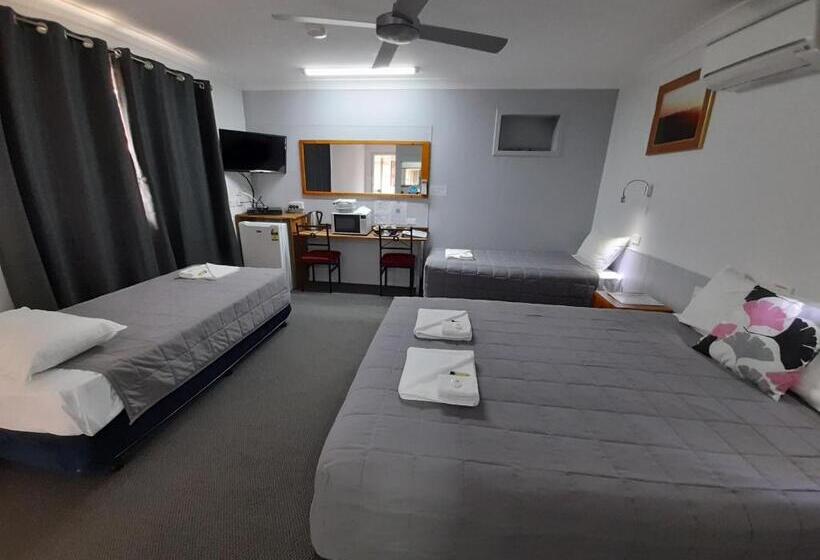 غرفة عائلية, Civic Motel Grafton