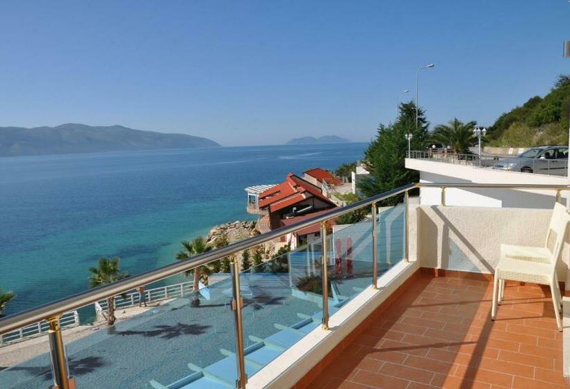 Triple Room Sea View, Coral Hotel & Resort