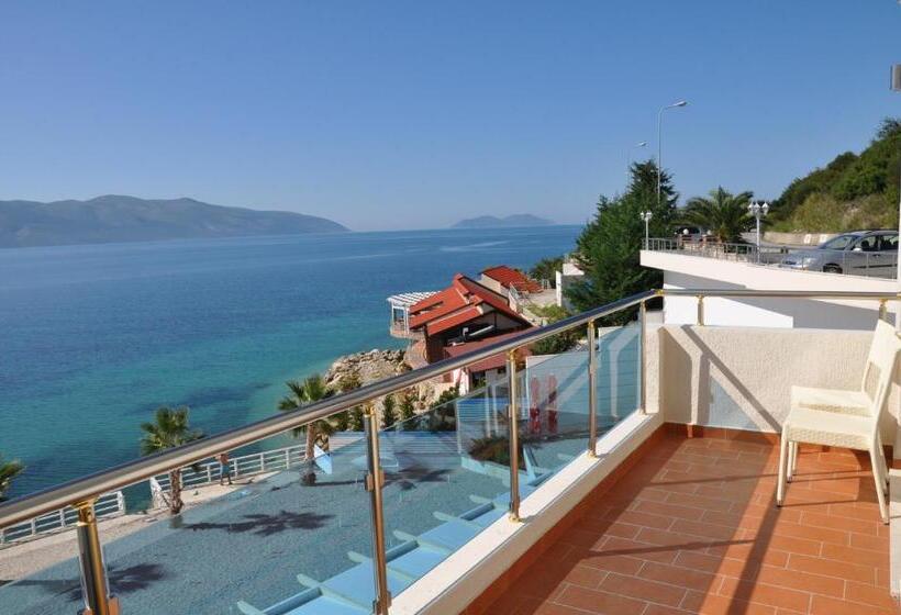 家庭套房, Coral Hotel & Resort