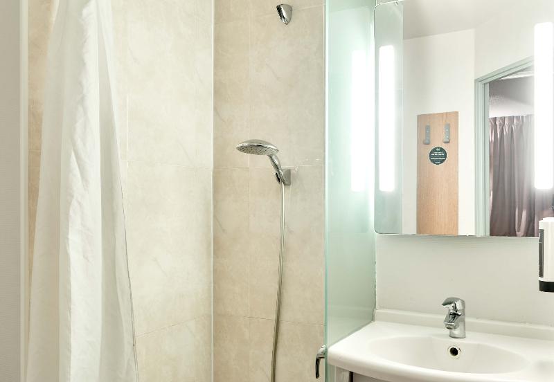 标准间, B&b Hotel Montlhery