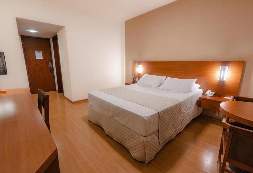 غرفة ديلوكس, Caiua