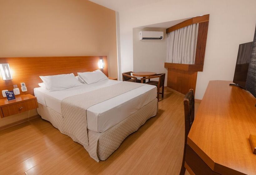 غرفة ديلوكس, Caiua