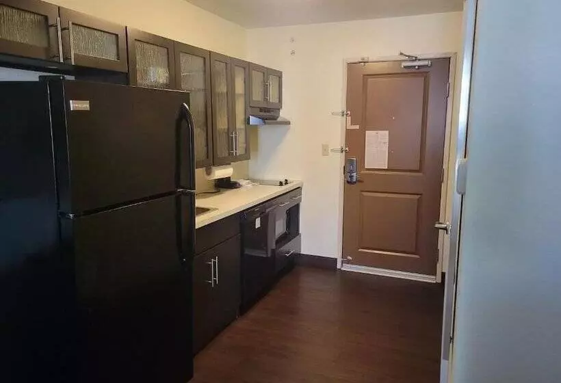 身障者適用スイートルーム, Candlewood Suites Smyrna   Nashville , An Ihg