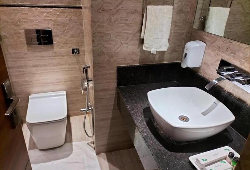 Quarto Real, Cardinal Ambica