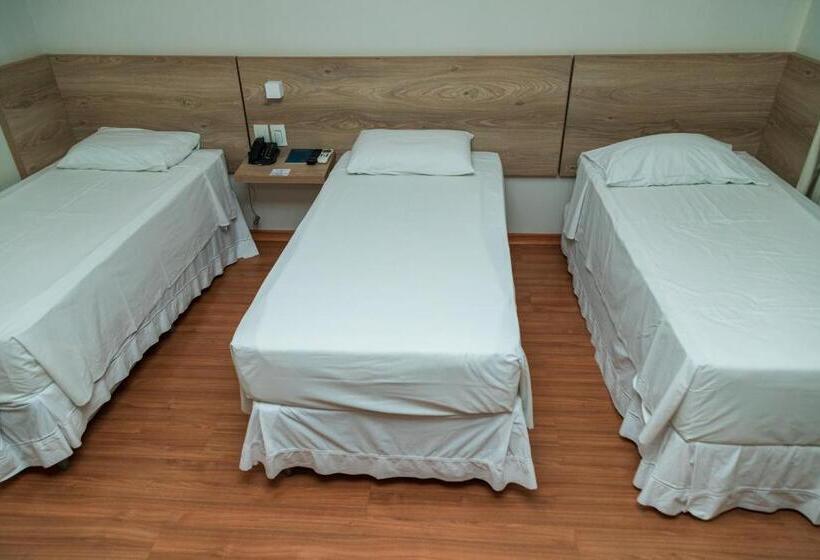 デラックストリプルルーム, Catuai