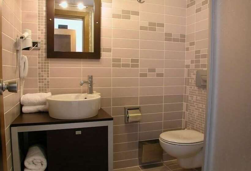 Habitación Estándar, Devamlı