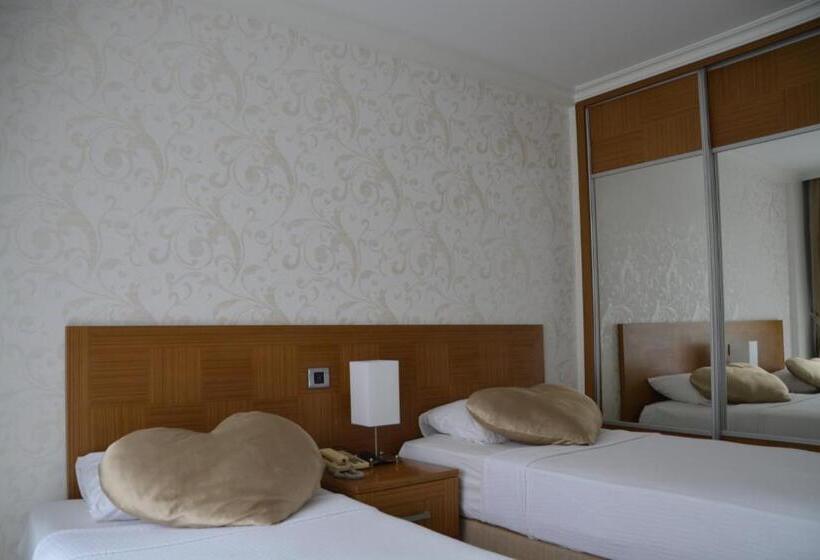 Habitación Estándar, Devamlı