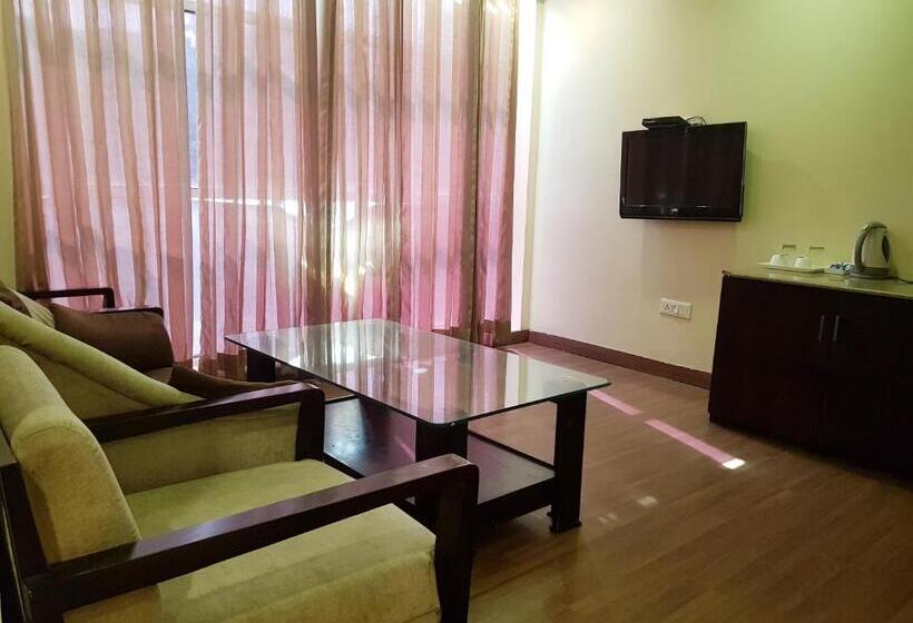 Президентский Люкс, Fairway