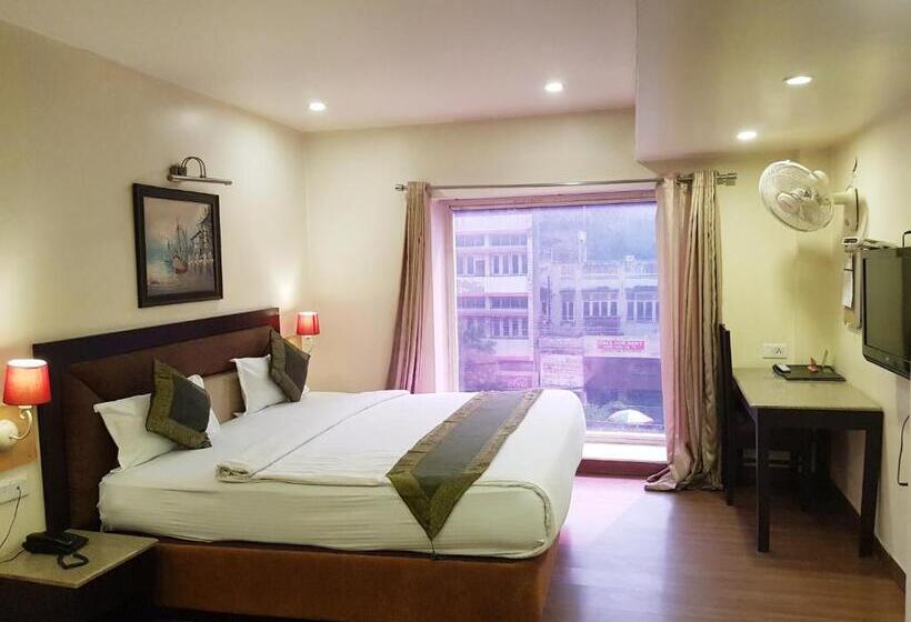 Президентский Люкс, Fairway