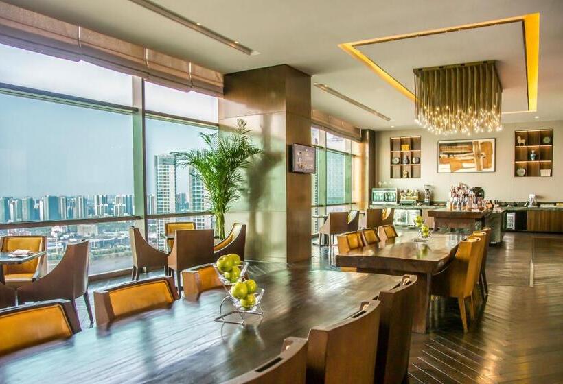 キングサイズベッドのデラックススイート, Intercontinental Changsha, An Ihg