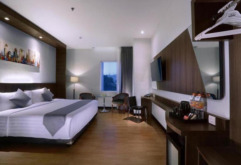 Номер Deluxe, Neo Dipatiukur Bandung By Aston