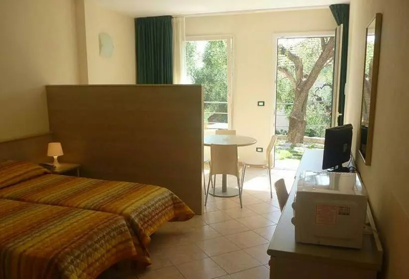 استودیوی استاندارد, Villaggio Rta Borgoverde