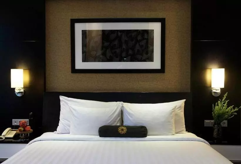 Camera Deluxe, Java Heritage Hotel Purwokerto
