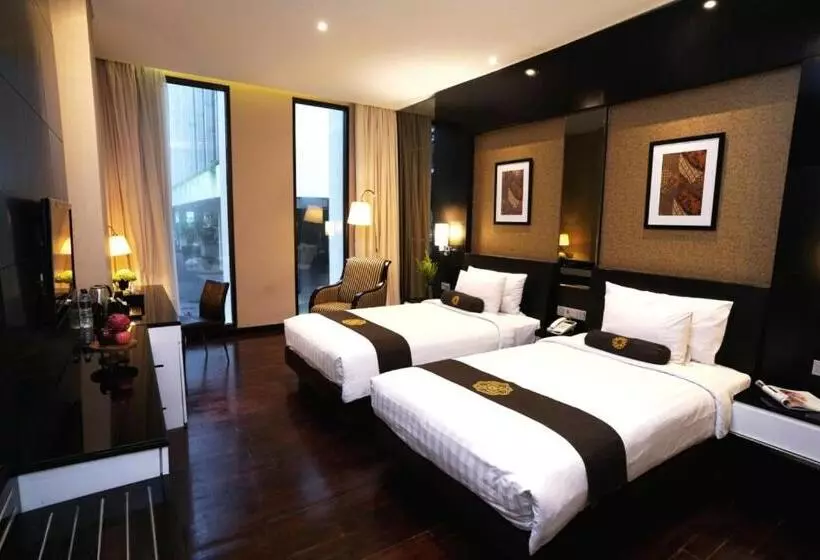 Camera Deluxe, Java Heritage Hotel Purwokerto
