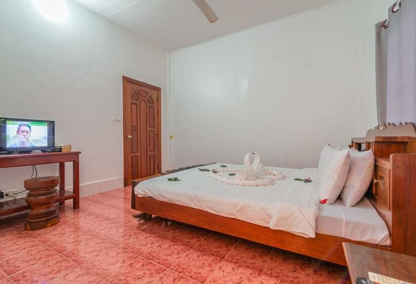 Номер Superior, Five Rose Siem Reap Hostel