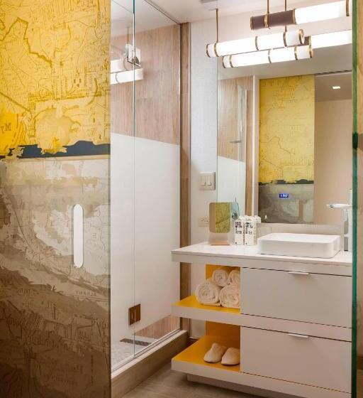 전망 디럭스룸 킹침대, The Envoy Hotel, Autograph Collection