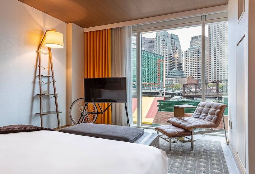 장애인용 디럭스룸, The Envoy Hotel, Autograph Collection