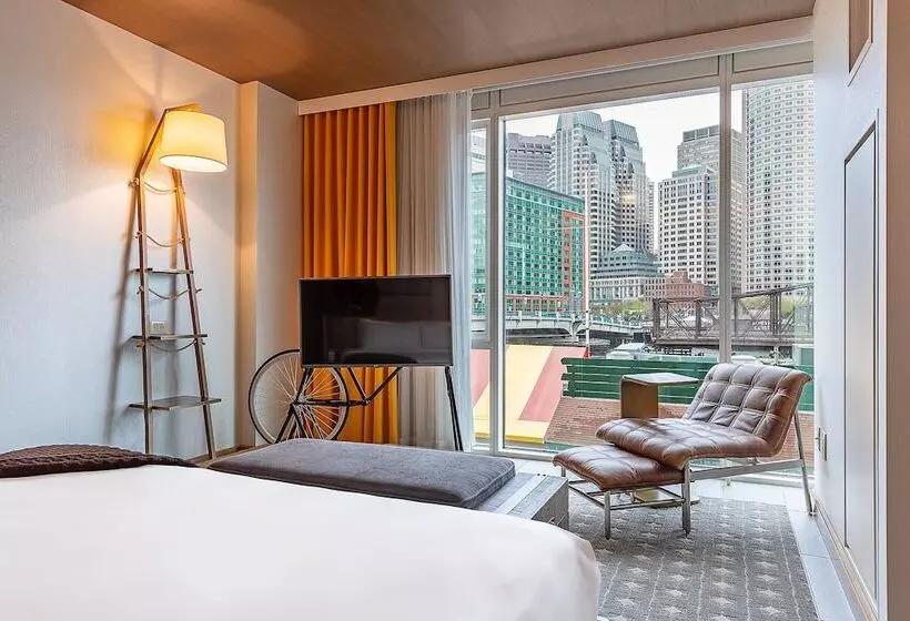 障害者適応デラックスルーム, The Envoy Hotel, Autograph Collection