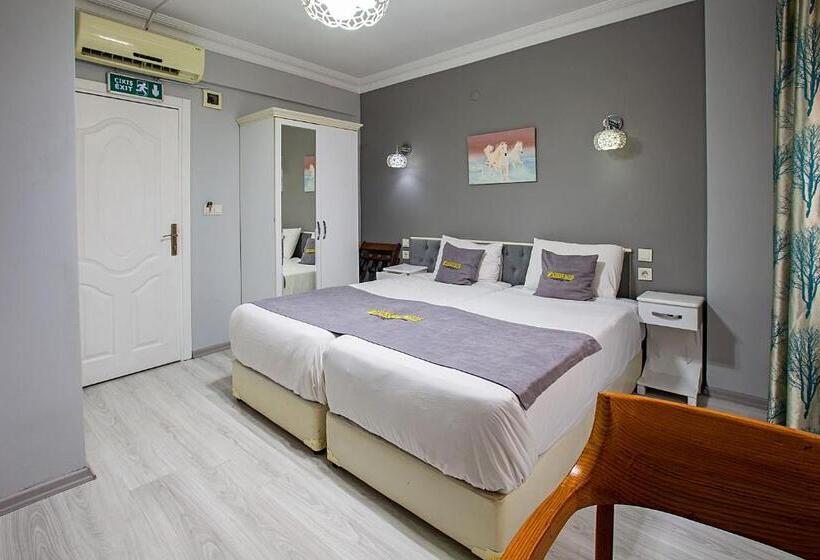 اتاق استاندارد یک نفره, Unique Suite