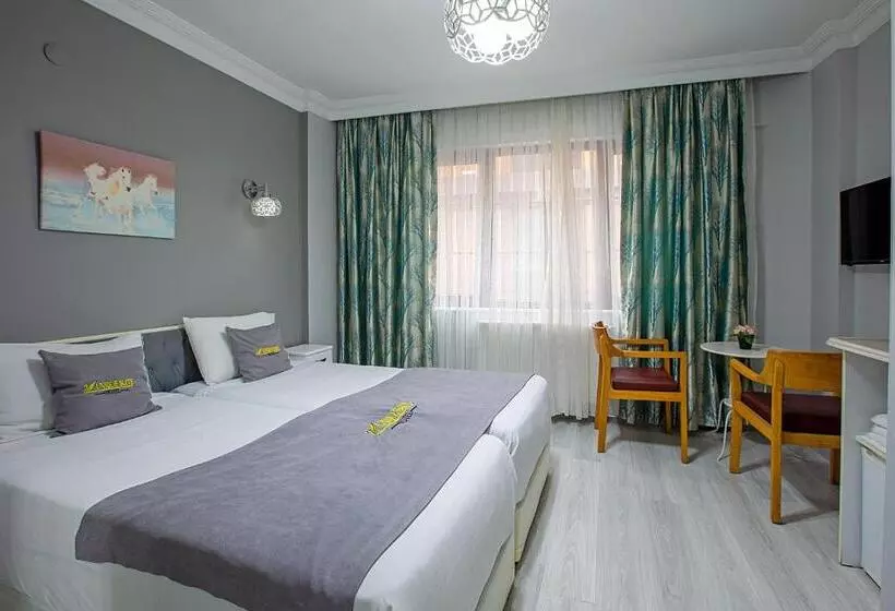 اتاق استاندارد یک نفره, Unique Suite