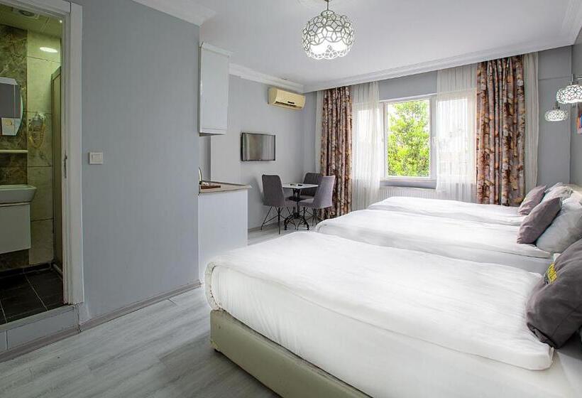 اتاق استاندارد چهار تخته, Unique Suite