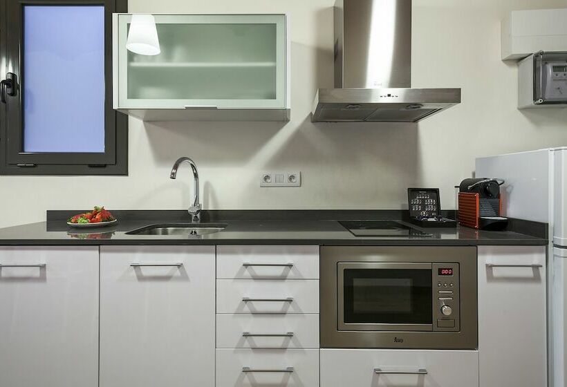 Апартаменты 2 Спальни, Fira Centric Apartments By Gaiarooms