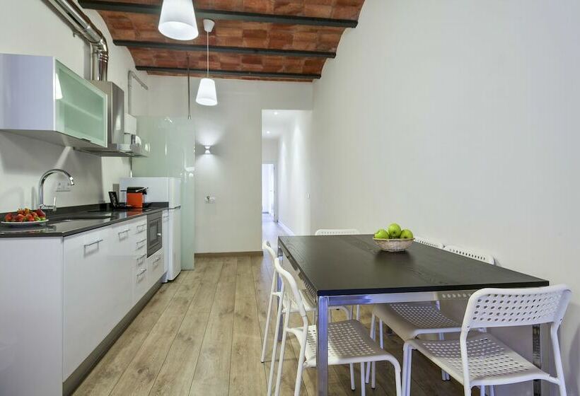 Апартаменты 2 Спальни, Fira Centric Apartments By Gaiarooms