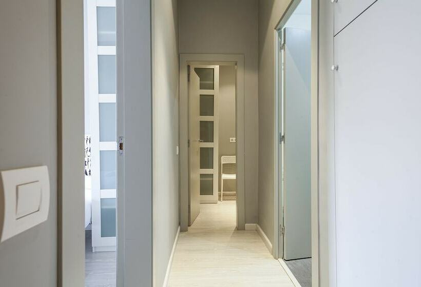 Апартаменты 3 Спальни, Fira Centric Apartments By Gaiarooms