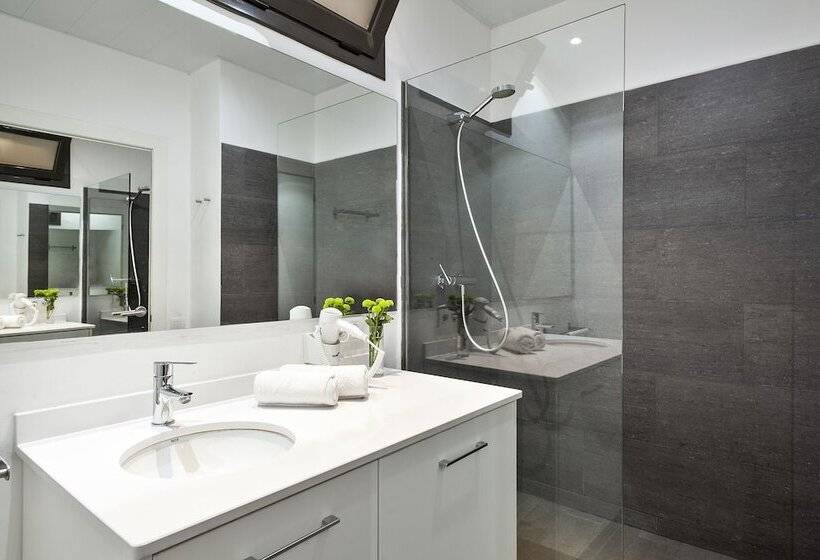 Апартаменты 3 Спальни, Fira Centric Apartments By Gaiarooms