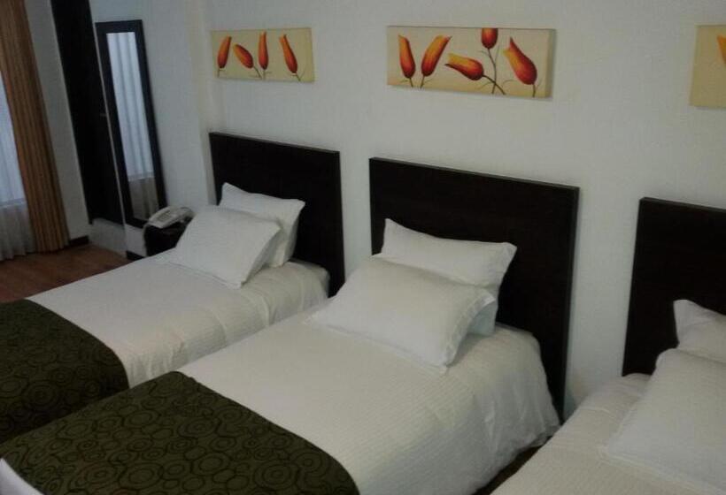 غرفة قياسية ثلاثية, Europa Hotel Boutique Manizales