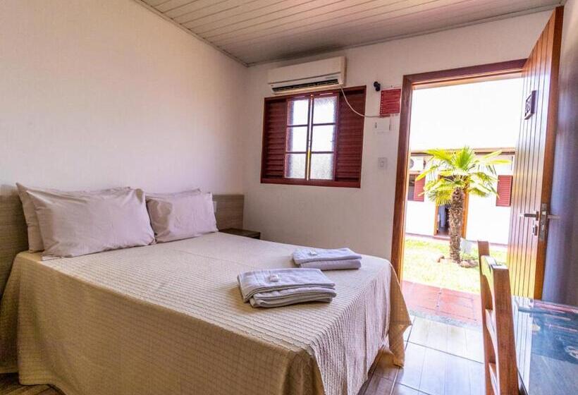 Üç Kişilik Standart Oda, Alegrete