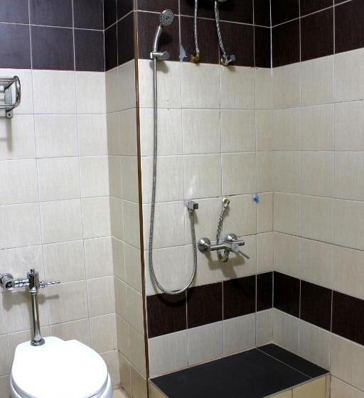 اتاق سوپریور با تخت بزرگ, Bangkok 68