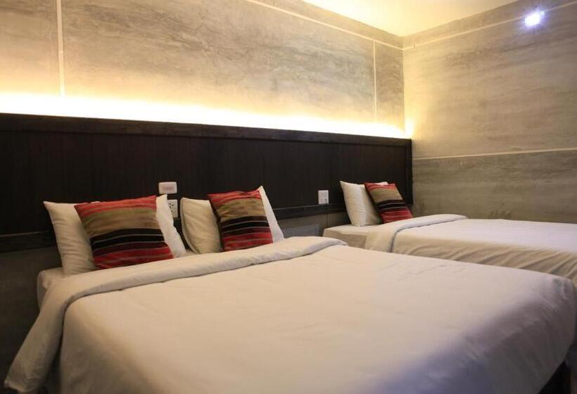 استودیوی استاندارد, Bangkok 68