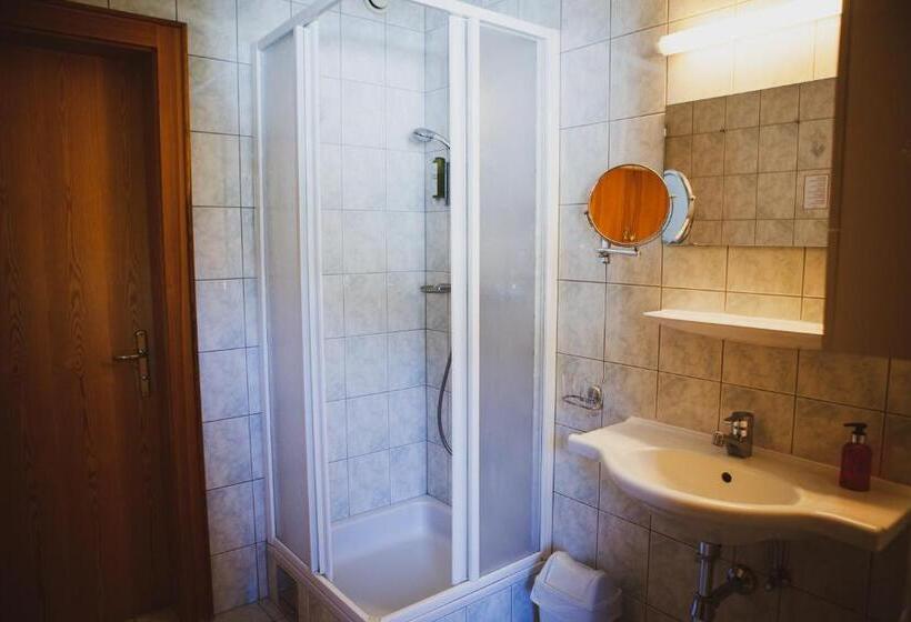 Номер Стандарт, Tilia Living