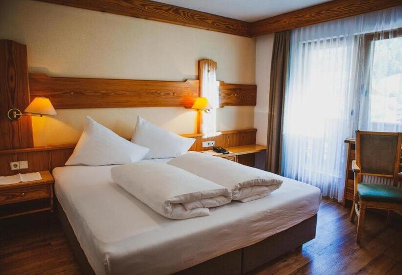 Номер Стандарт, Tilia Living