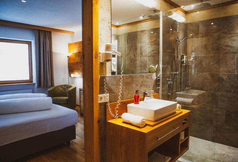 اتاق استاندارد, Tilia Living