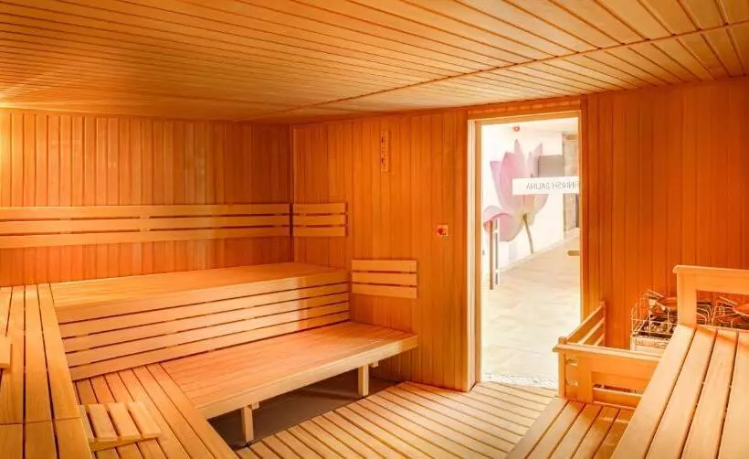 ゴルフビュースーペリアールーム, Cihelny Golf & Wellness Resort