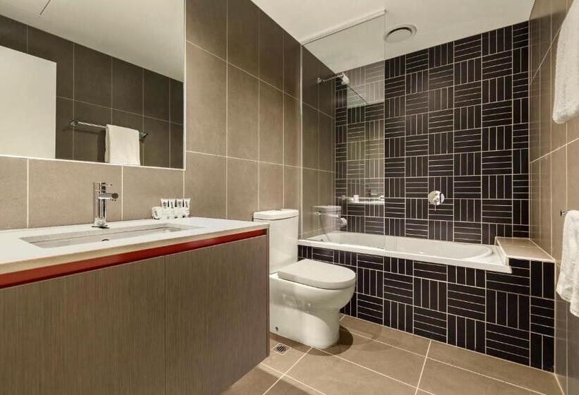 דירת אקזקיוטיב 2 חדרים, Corporate Living Accommodation Abbotsford