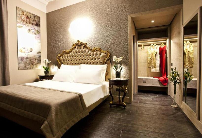 اتاق لوکس, Corso 12  Roma