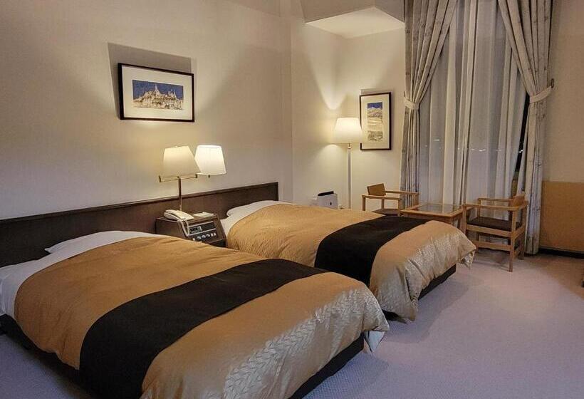 غرفة قياسية, Edel Warme