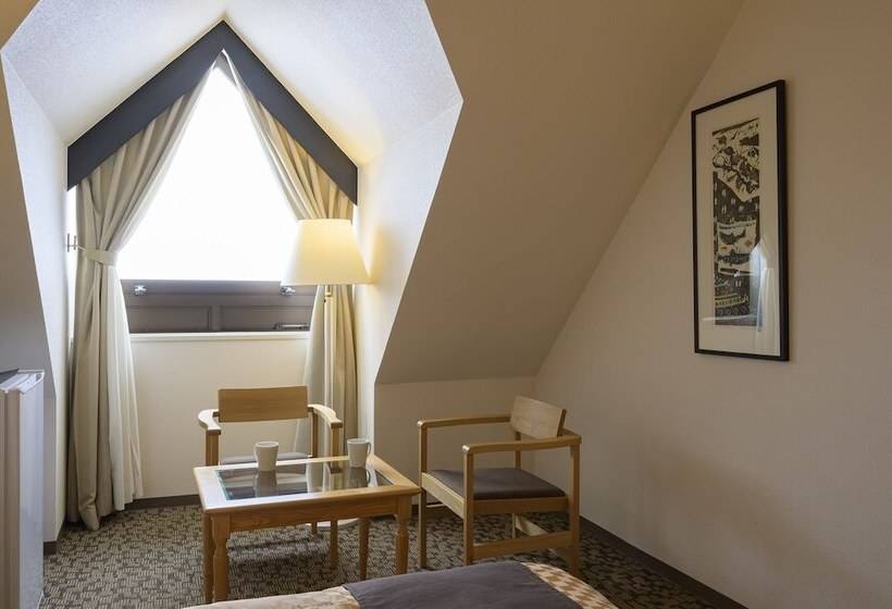 غرفة قياسية, Edel Warme