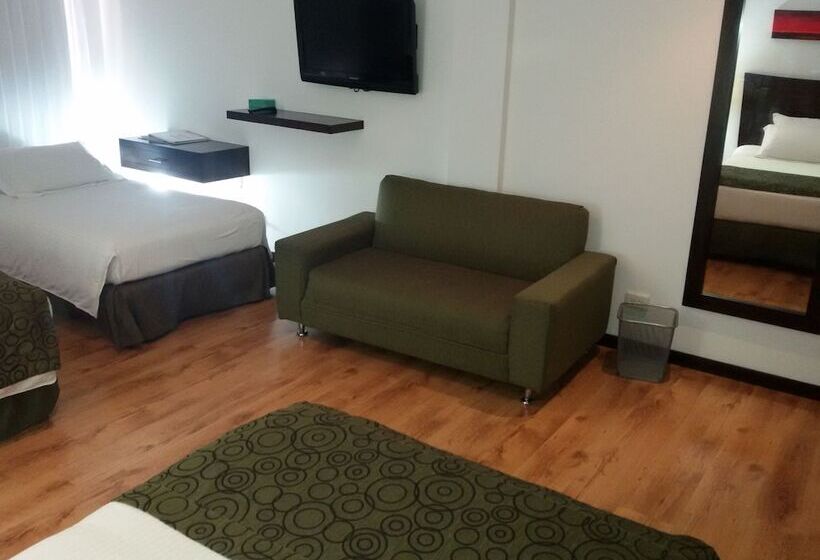 غرفة قياسية رباعية, Europa Hotel Boutique Manizales