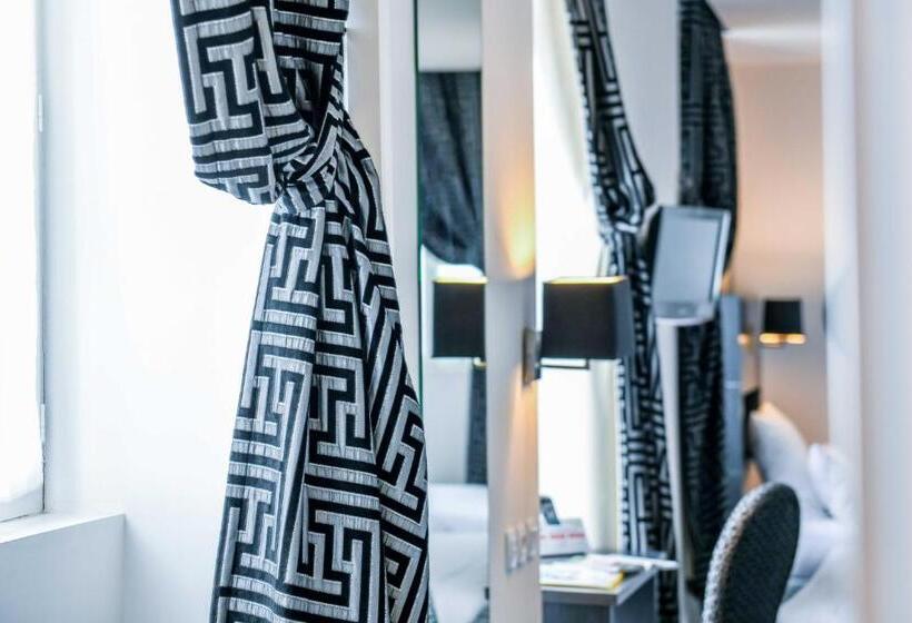 غرفة قياسية, Logis Hôtel & Restaurant La Villa Bleue