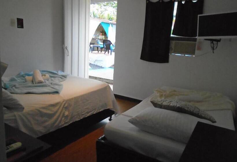 Номер Стандарт Трехместный, Llano Dorado Hotel Campestre