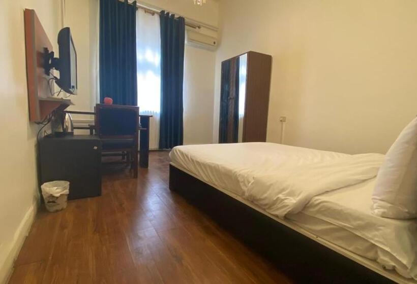 اتاق استاندارد, New Park