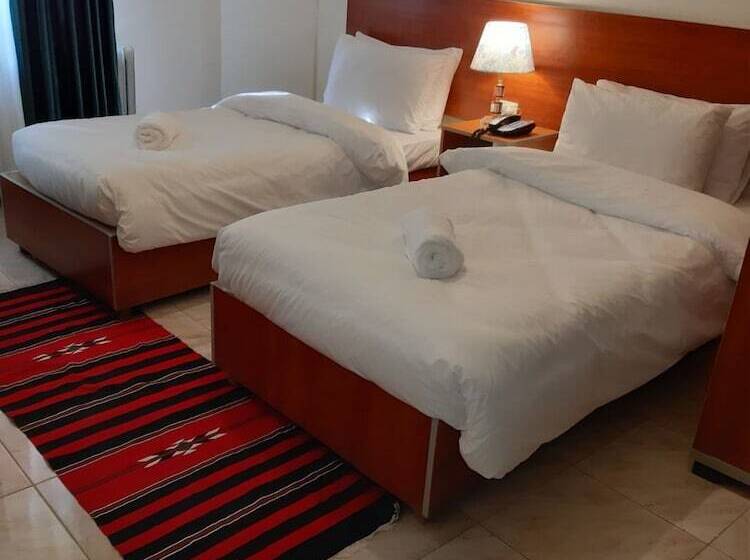 اتاق استاندارد, New Park