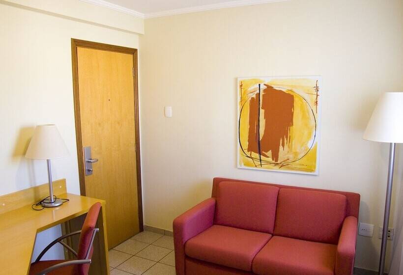 Номер Стандарт, O Casarao